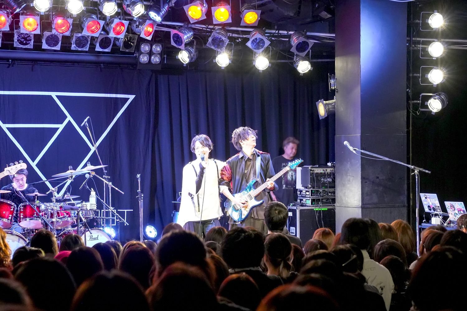fuzzy knotが約5ヵ月ぶりにライブを開催。全国のファンが横浜に集い